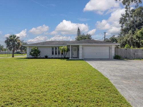 6733 Pennsylvania Ave, SARASOTA, FL, 34243-1129 | Card Image