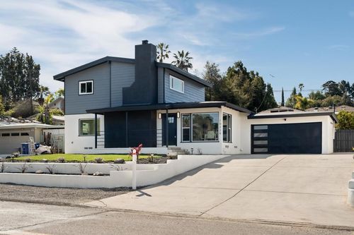10229 Del Rio Rd, Spring Valley, CA, 91978-1006 | Card Image