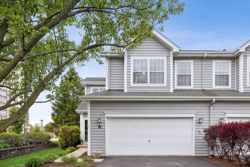 5 W Grove St, Lombard, IL, 60148-2205 | Card Image