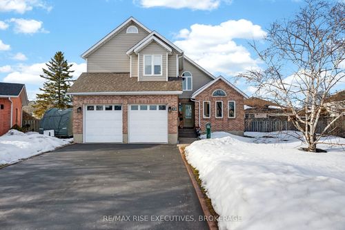 26 Miller Pl, Amherstview, ON, K7N1X6 | Card Image