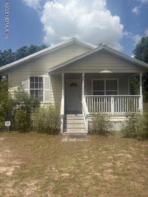 103 Jones St, Interlachen, FL, 32148-2692 | Card Image