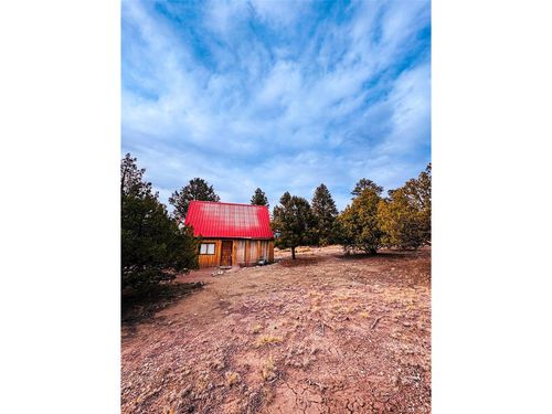 33 Big Bear Rd, Mosca, CO, 81146-9803 | Card Image