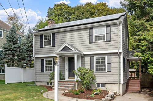 15 Garfield St, Lexington, MA, 02421-4241 | Card Image