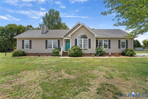64 Edwards Ct, Dutton, VA, 23050-9769 | Card Image