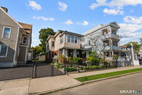 149 Shelton St, Bridgeport, CT, 06608-1521 | Card Image