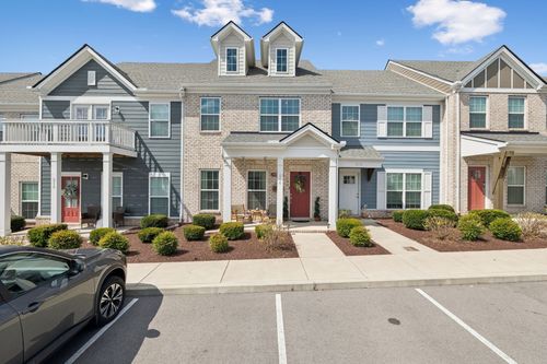 214 Mansfield Dr, Gallatin, TN, 37066-2710 | Card Image