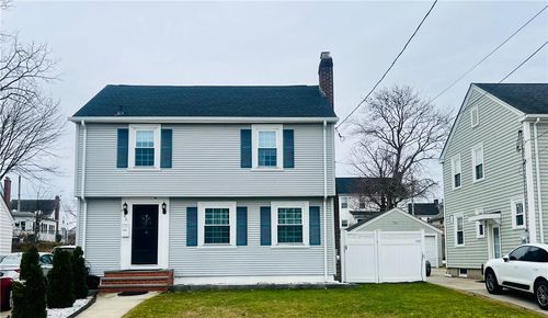 80 Mauran St, Cranston, RI, 02910-1820 | Card Image