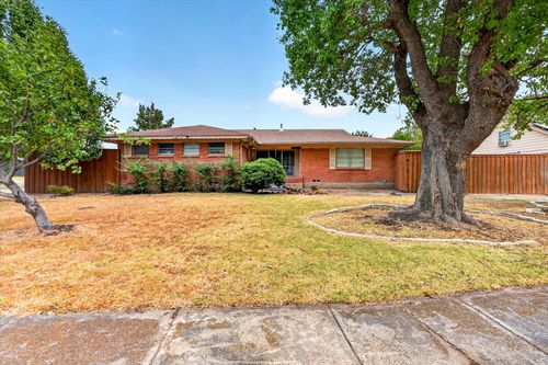 2620 Greenland Dr, Mesquite, TX, 75150-1927 | Card Image