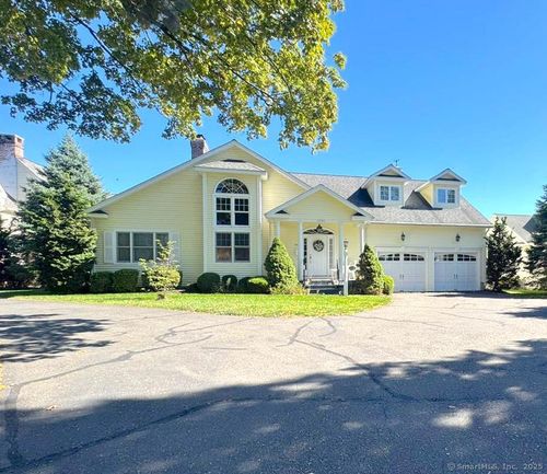 5530-5530 Main St, Trumbull, CT, 06611-2932 | Card Image