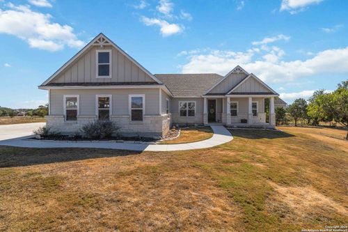 342 Wood View Cir, Bandera, TX, 78003-3917 | Card Image