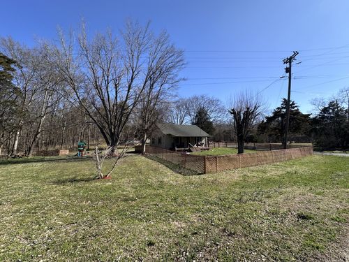 98 Buffalo Rd, Gracey, KY, 42232-9655 | Card Image