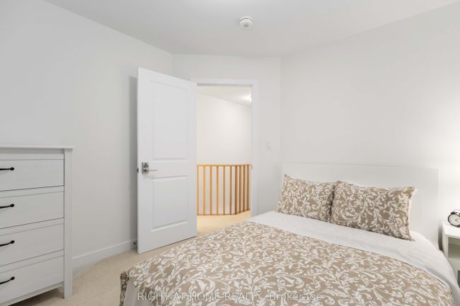 1557 Midland Ave, House attached with 4 bedrooms, 4 bathrooms and 1 parking in Scarborough ON | Image 40