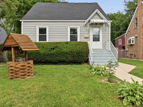 9709 S 51st Ave, Oak Lawn, IL, 60453-3050 | Card Image