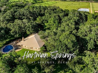 15567 Hartman Lane, Home with 3 bedrooms, 3 bathrooms and null parking in Cat Spring TX | Image 1