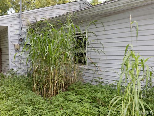 791 Walnut St, Newburg, MO, 65550-9491 | Card Image