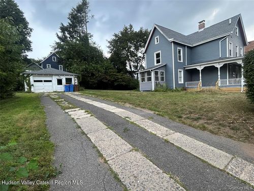 2-127 E Chester St, Kingston, NY, 12401-4126 | Card Image