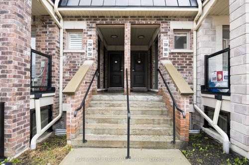 258-60 Parrotta Dr, Toronto, ON, M9M0E5 | Card Image