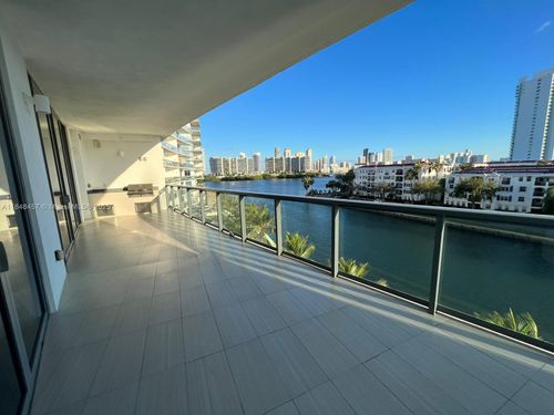 apt-403-3250 Ne 188th St, Aventura, FL, 33180-3361 | Card Image