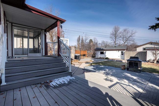 4203 58 Street Close, Home with 4 bedrooms, 2 bathrooms and 4 parking in Camrose AB | Image 33