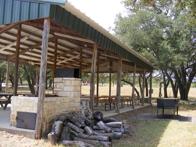 Reunion pavilion in park by pool | Image 10