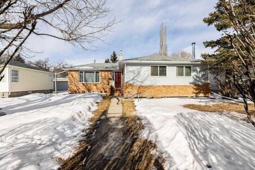 4216 37 St, Red Deer, AB, T4N0T7 | Card Image