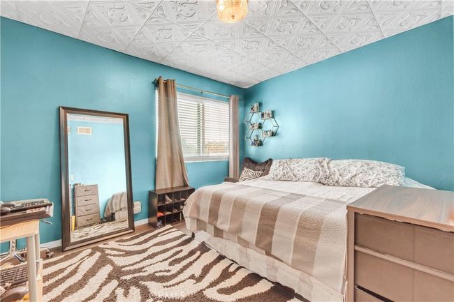 APT-5 - 534 E Hazel St, Townhouse with 2 bedrooms, 3 bathrooms and 2 parking in Inglewood CA | Image 21