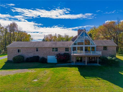 273 Fairview Rd, Midland, PA, 15059-1105 | Card Image