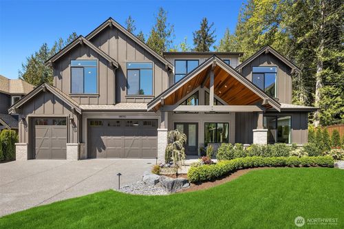18650 Ne 53rd St, Redmond, WA, 98052-6116 | Card Image