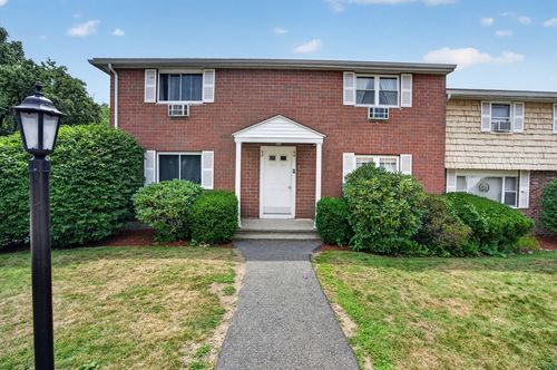 54-54 Kingston St, North Andover, MA, 01845-5000 | Card Image