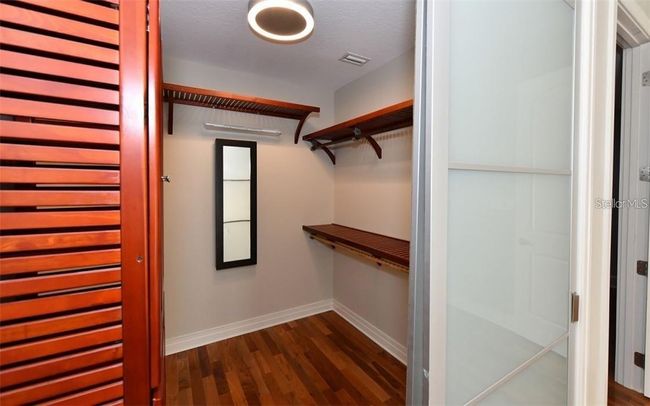 Walk in Master custom Closet | Image 22