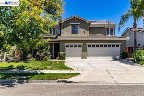 4746 Mammouth Ln, Oakley, CA, 94561-5201 | Card Image