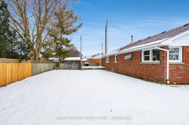 25172 St Clair Rd, House other with 3 bedrooms, 1 bathrooms and 4 parking in Dover Centre ON | Image 40