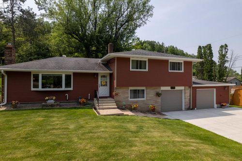 N2092 Irish Court, Shelby, WI, 54601 | Card Image