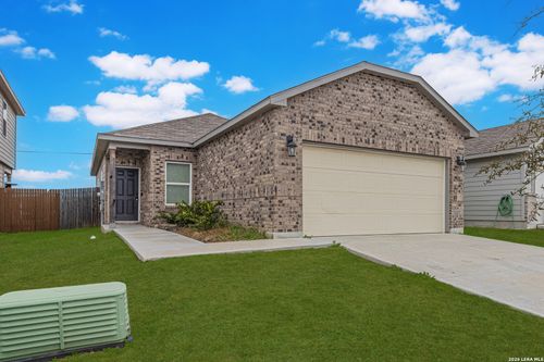 5919 Olson Blfs, San Antonio, TX, 78252-4801 | Card Image