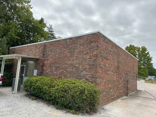 502 Mickey Gilley Ave, Ferriday, LA, 71334-2730 | Card Image