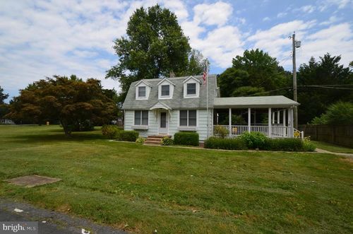 6049 Parkers Creek Dr, DEALE, MD, 20751-9721 | Card Image