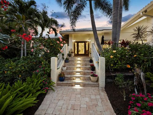 3322 Bayou Rd, LONGBOAT KEY, FL, 34228-3023 | Card Image