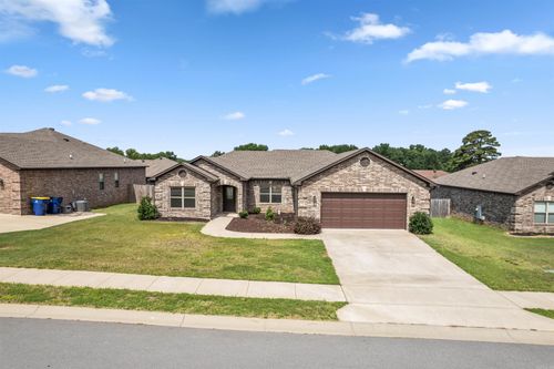 73 Cimarron Cir, Cabot, AR, 72023-8697 | Card Image