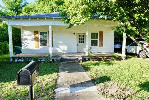 522 Market St, Moundville, AL, 35474-4018 | Card Image