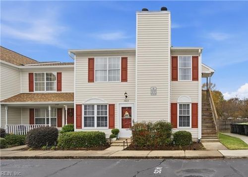 1425 Deerpond Ln, Virginia Beach, VA, 23464-6476 | Card Image