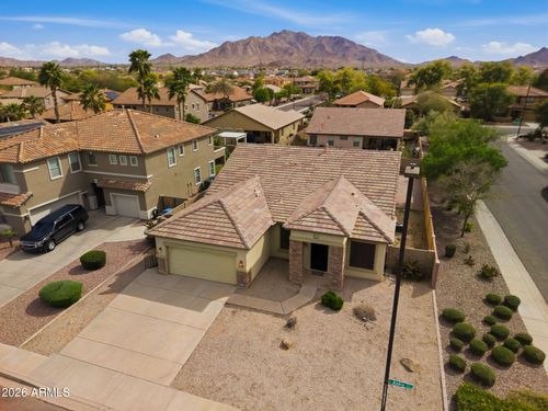 2925 E Andre Ave, Gilbert, AZ, 85298-9050 | Card Image