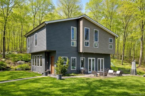 490 Pudding Street, Kent, NY, 10512 | Card Image