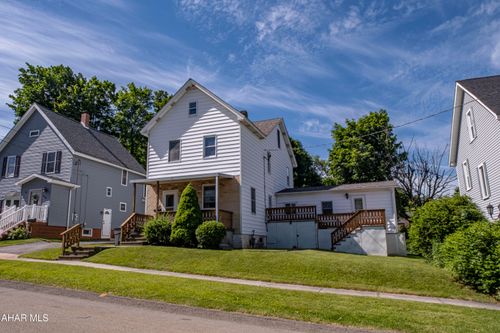 614 Keystone Ave, Cresson, PA, 16630-1333 | Card Image