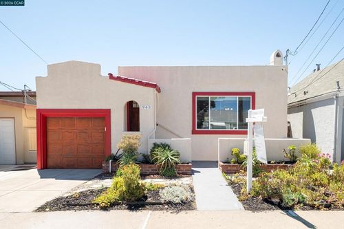 943 36th St, Richmond, CA, 94805-1316 | Card Image