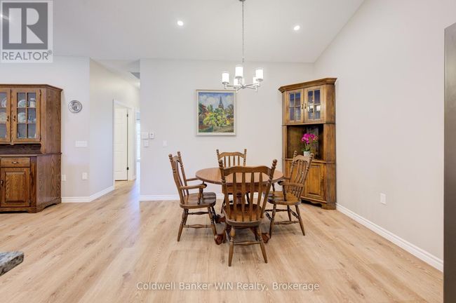 103 Broomers Crescent, Townhouse with 2 bedrooms, 2 bathrooms and 3 parking in Wellington North (Mount Forest) ON | Image 14