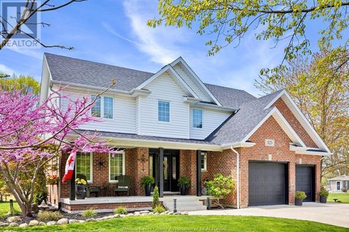 125 Island View Lane, Harrow, ON, N0R1G0 | Card Image