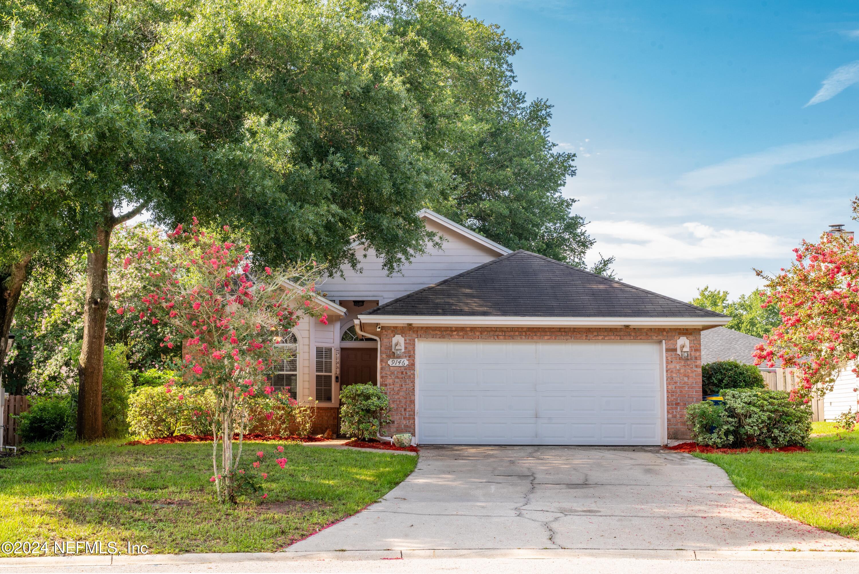 Hampton Cove Ct, Jacksonville, FL 32225