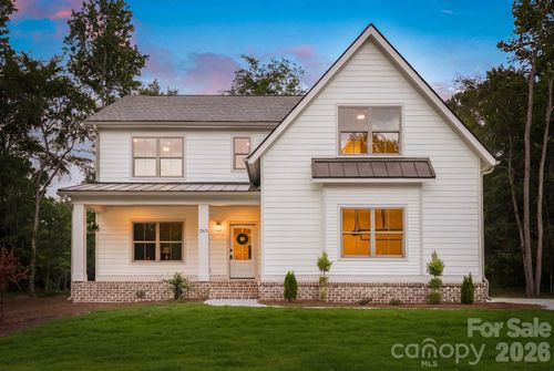 2315 Chateau Ct, Matthews, NC, 28105-2351 | Card Image