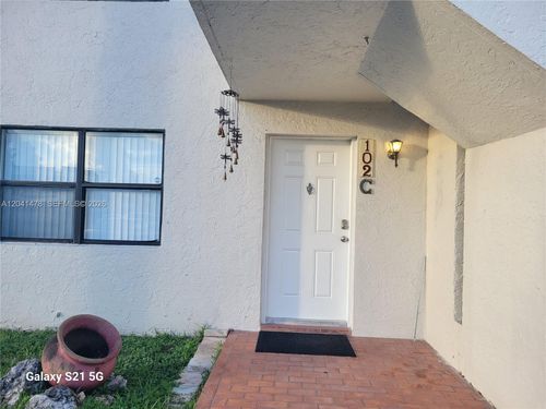 1024-14831 Sw 80th St, Miami, FL, 33193-1522 | Card Image