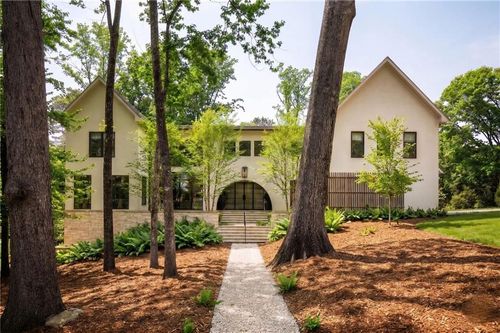 4534 Mystic Dr, Atlanta, GA, 30342-2517 | Card Image